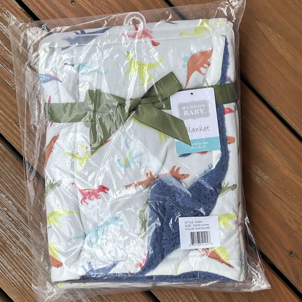 Hudson Baby Colorful Dinosaurs Dino Theme Plush Blanket Blue Sherpa Reverse New
